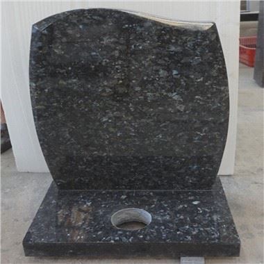 Monumen Granit Mutiara Biru