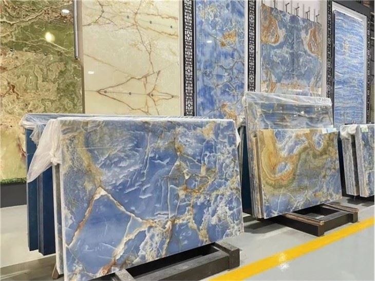 blue color onyx stone slab